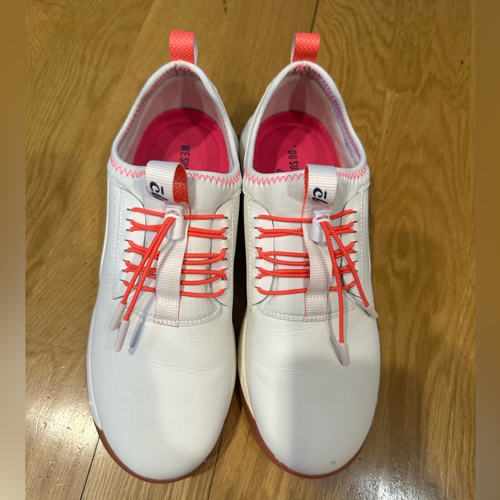 Perfect Condition Clove Shoes For Healthcare/Nursing Gem